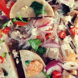 ยำวุ้นเส้น