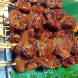 กึ้นไก่ย่าง
