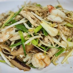 ราคาอาหารปรับขึ้นเนื่องจากมีค่า GP เพิ่มขึ้นนะคะ
