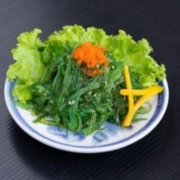 ยำสาหร่ายเย็น