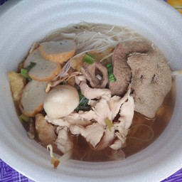 ก๋วยเตี๋ยวน้ำตกน้ำใส By แอ๊ป