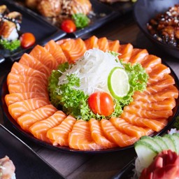 L1161.แซลมอน ซาชิมิ (ชุดสุดคุ้ม420กรัม)