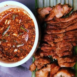 ร้านหมูย่างตราชั่ง