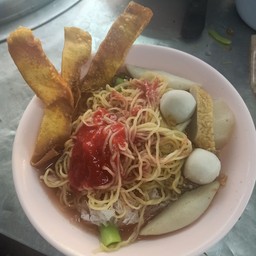 บะหมี่เย็นตาโฟน้ำ