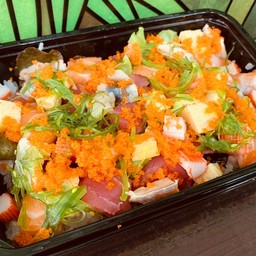 ข้าวหน้าปลาดิบรวม