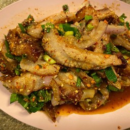 น้ำตกหมู