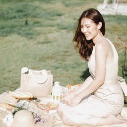 สวนด้านนอกร้านค่ะ