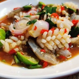 เมียหลวงหมูกระทะ
