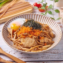 สปาเกตตี้โฮลวีท ผัดไข่กุ้ง สาหร่าย ไข่ลวก สไตล์ญี่ปุ่น Japanese style pasta with ebiko & seaweed