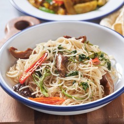 หมี่กระเฉดเจ