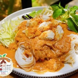 ขนมจีนน้ำยาปูเจ้ส้ม พัทยา