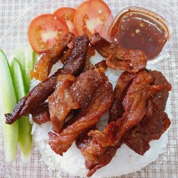 ข้าวเนื้อแดดเดียว