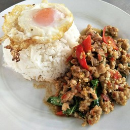 ข้าวกระเพราหมูสับ
