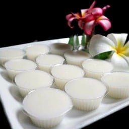 วุ้นมะพร้าวอ่อน