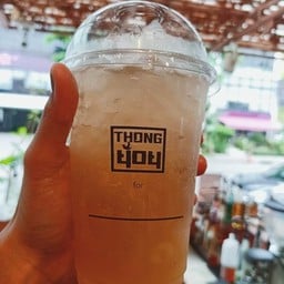 บ๊วย ทองดี