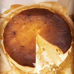 ชีสเค้กหน้าไหม้แบบสเปน