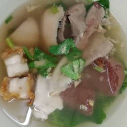 ต้มเลือดหมูพลอย ประชาอุทิศ 79 (บ่อปลายีบอย)