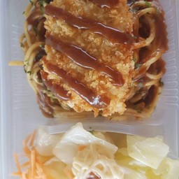 ยากิโซบะปลาทอด