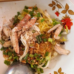 30฿