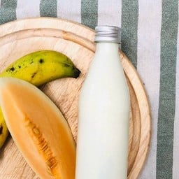 กล้วยหอม แคนตาลูป นมสด