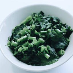 ผักบุ้งลวก