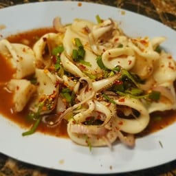 ลาบปลาหมึก