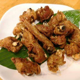 ไก่ทอดน้ำปลา