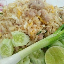 ข้าวผัดหมู กล่องเล็ก