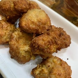 หมูสับปั้นก้อนทอด