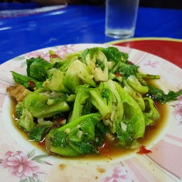 ครัวพี่น้อง มานะกุนเชียง