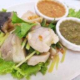 ปลากะพงลวกจิ้ม