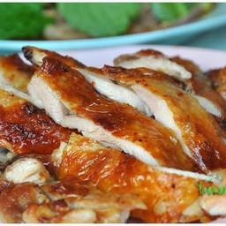 ข้าวเหนียว+ไก่ย่างหนังกรอบ