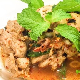 น้ำตกหมูย่าง