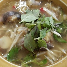 แกงหน่อไม้ดองใส่ปลาดุก