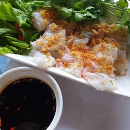 ก๋วยเตี๋ยวปากหม้อ ทานคู่กับน้ำจิ้มสูตรพิเศษของทางร้านค่ะ