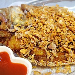 ปลานิลทอดกระเทียม