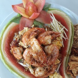 ผัดไทยมันกุ้งโคตรเครื่อง