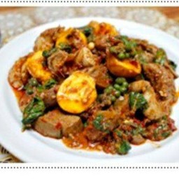 ผัดเผ็ดไข่อ่อน