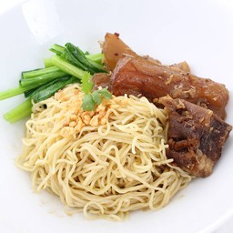 บะหมี่เนื้อเปื่อยฮ่องกง [COCA]