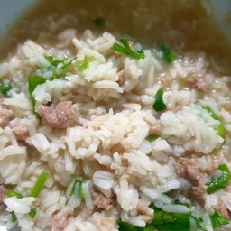 ข้าวต้มทรงเครื่อง หมูสับ