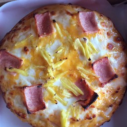 ฮาวายเอี้ยน. M