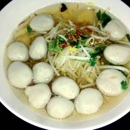 เกาเหลาน้ำใสลูกชิ้นอย่างเดียว