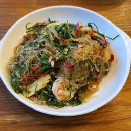 ***เมนูนี้ใส่พริก ไม่กินเผ็ดควรแจ้งก่อนสั่ง***