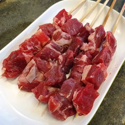 เนื้อออสเตรเลียหั่นเต๋า