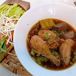 เกาเหลาไก่ตุ๋นมะละ