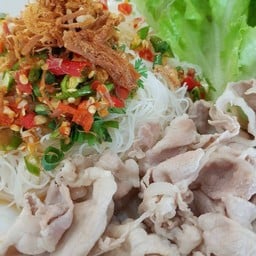 หมี่ลุยสวน