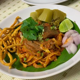 ข้าวซอยผัดแห้ง