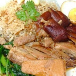 ข้าวขาหมู ธรรมดา
