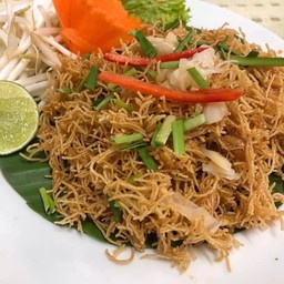 หมี่กรอบ