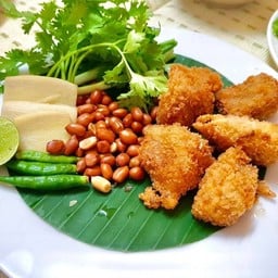 แหนมทอด